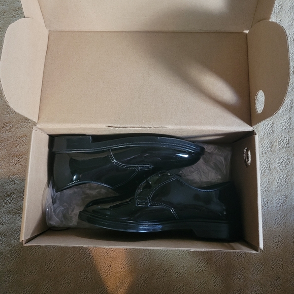 CAPPS Footwear High Gloss size 6.5 - Picture 4 of 5